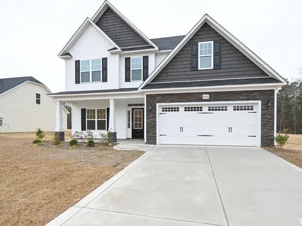4628 Scenic Pines Dr, Hope Mills, NC 28348