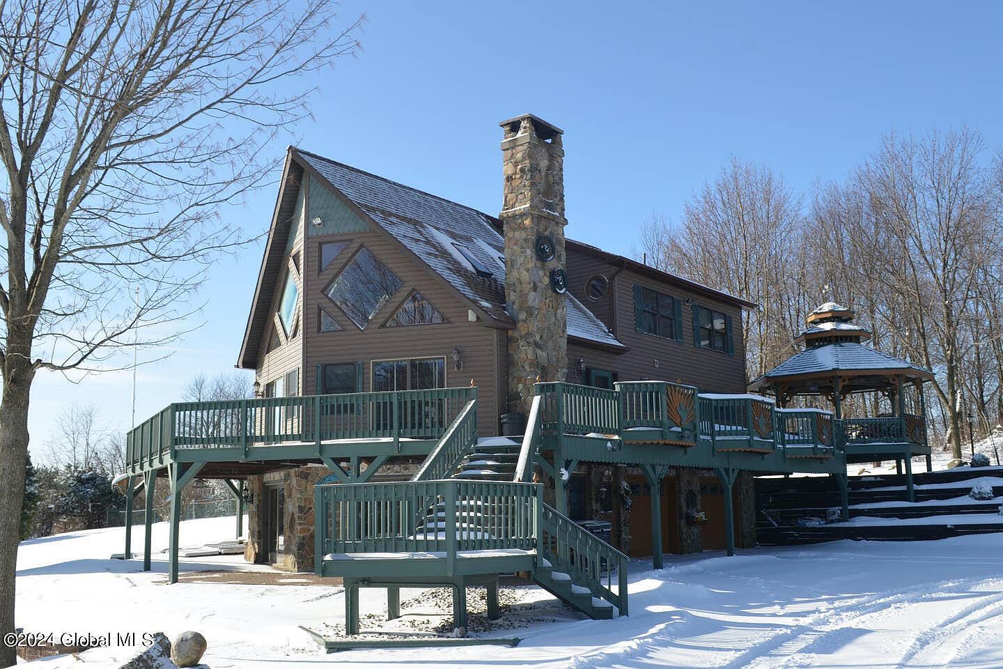 2 Michele Manor, Troy, NY 12180 MLS 202411565 Zillow