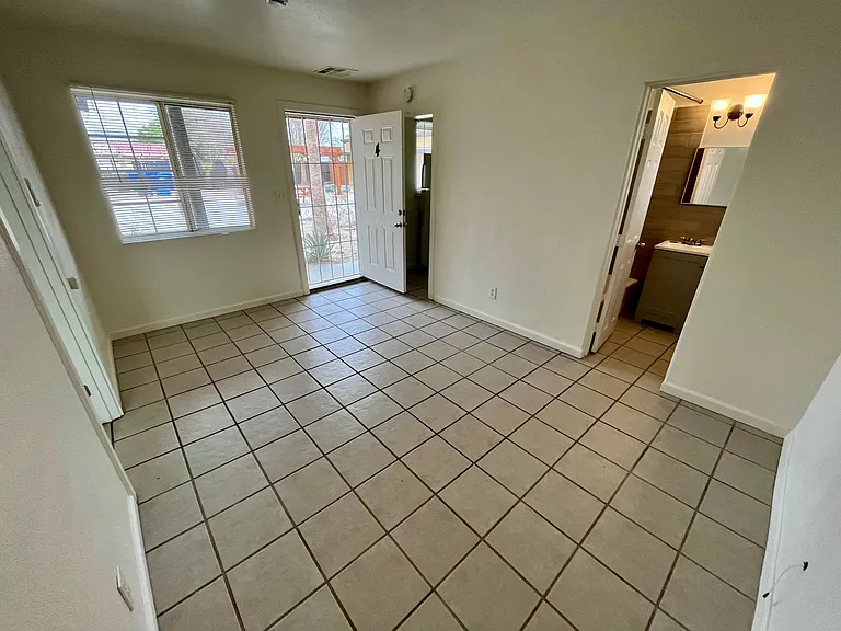 66197 Cahuilla Ave #4 — Photo 3