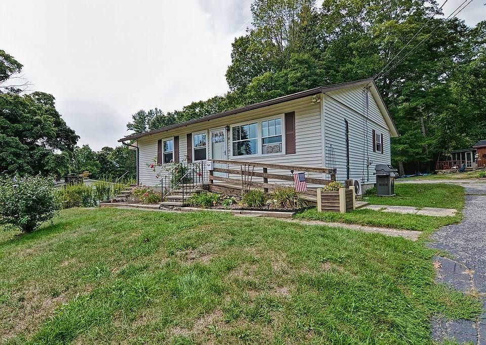 1st image of 61 Glenwood Ave