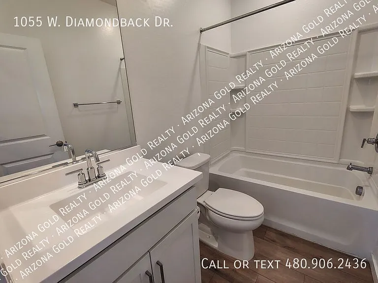 1055 W Diamondback Dr — Photo 22