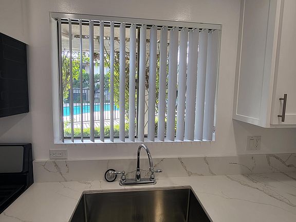 4th image of 8919 Longden Ave APT 18