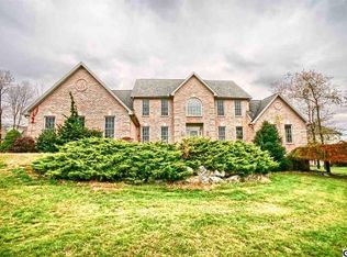 4225 Prosperous Dr, Harrisburg, PA 17112