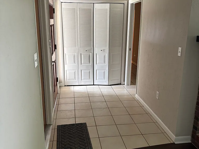 4625 NW 31st Ave — Photo 14