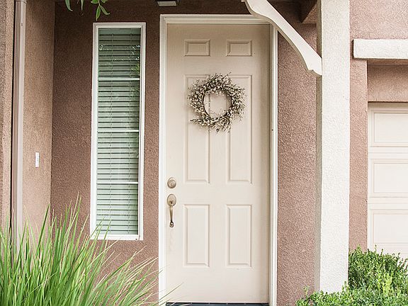 5th image of 3820 W Prescott Ave