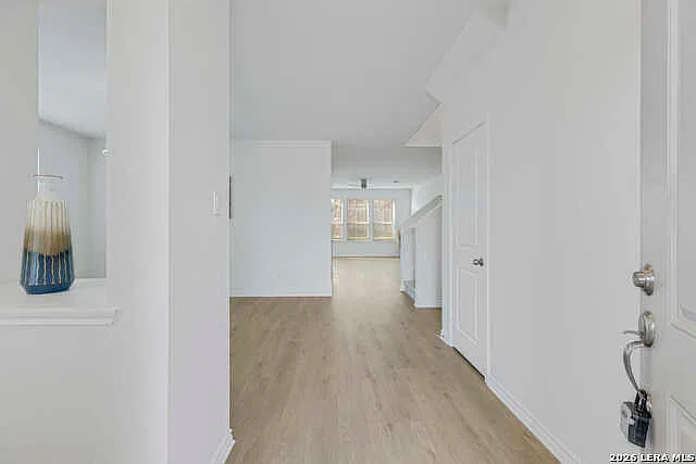 4 bed, 2.5 bath, 2350 sqft, $2,750 — Photo 3