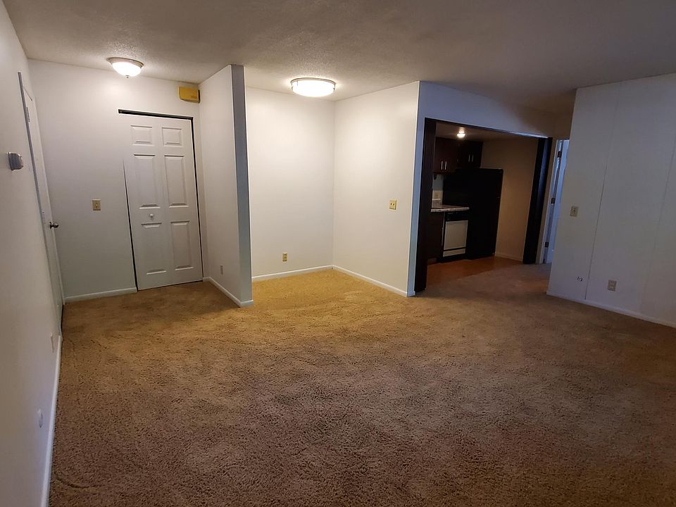1st image of 1560 E Front St #104
