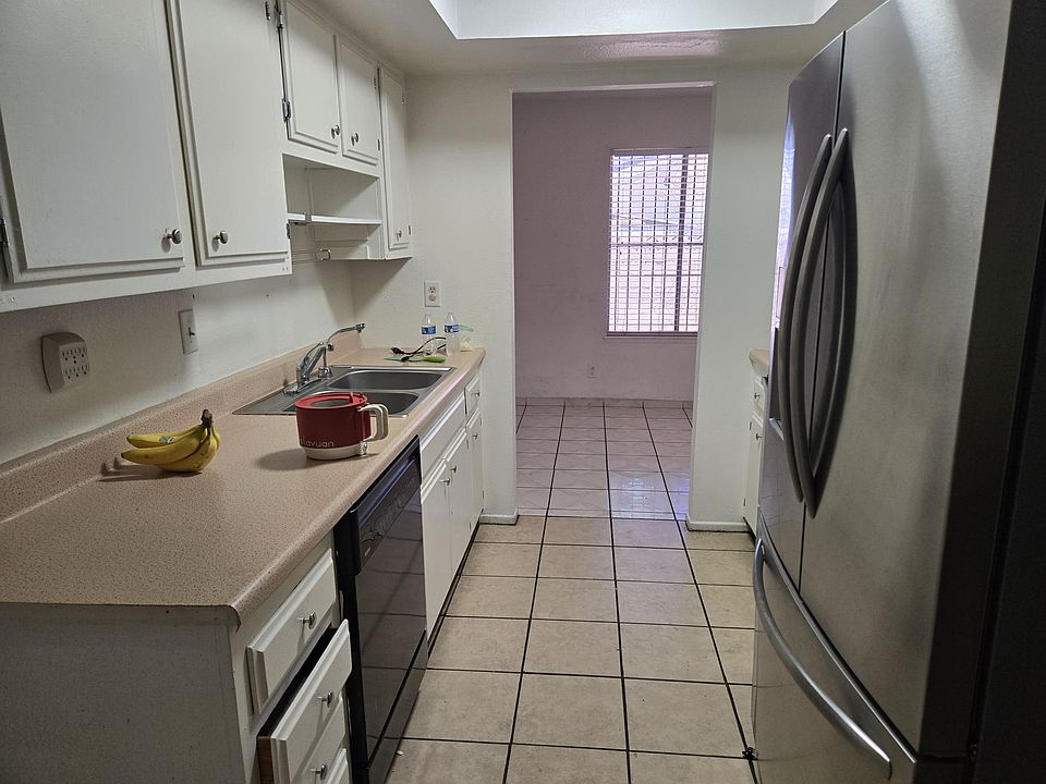 1st image of 2605 Sierra Madre Dr