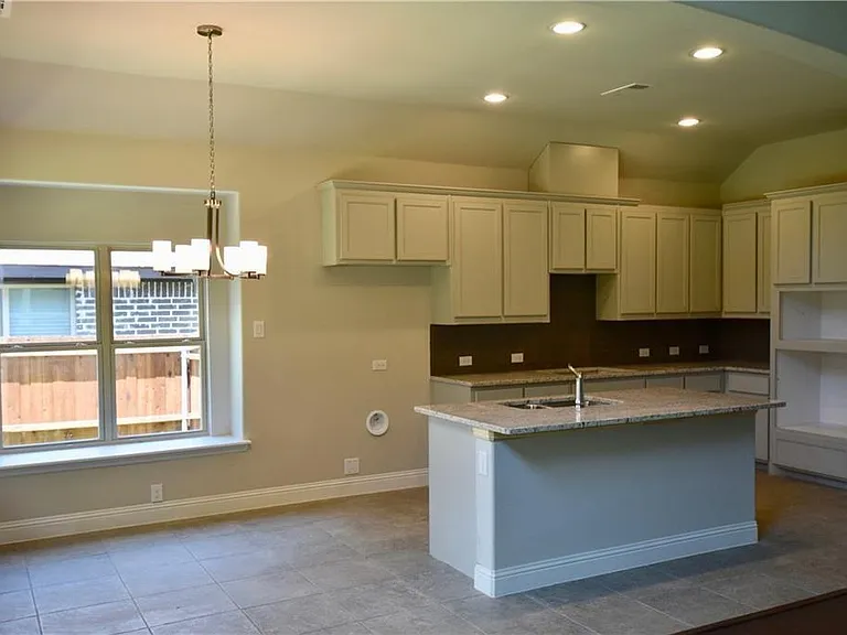4010 Magnolia Ridge Dr — Photo 8