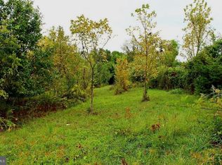 Cedar Ln, Bowling Green, VA 22427
