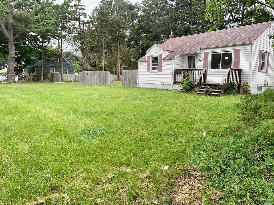 2nd image of 15 Elliot Ave