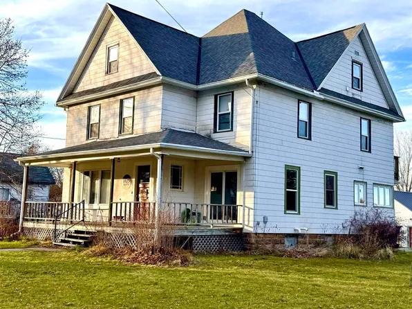 1025 2nd St, Baraboo, WI 53913