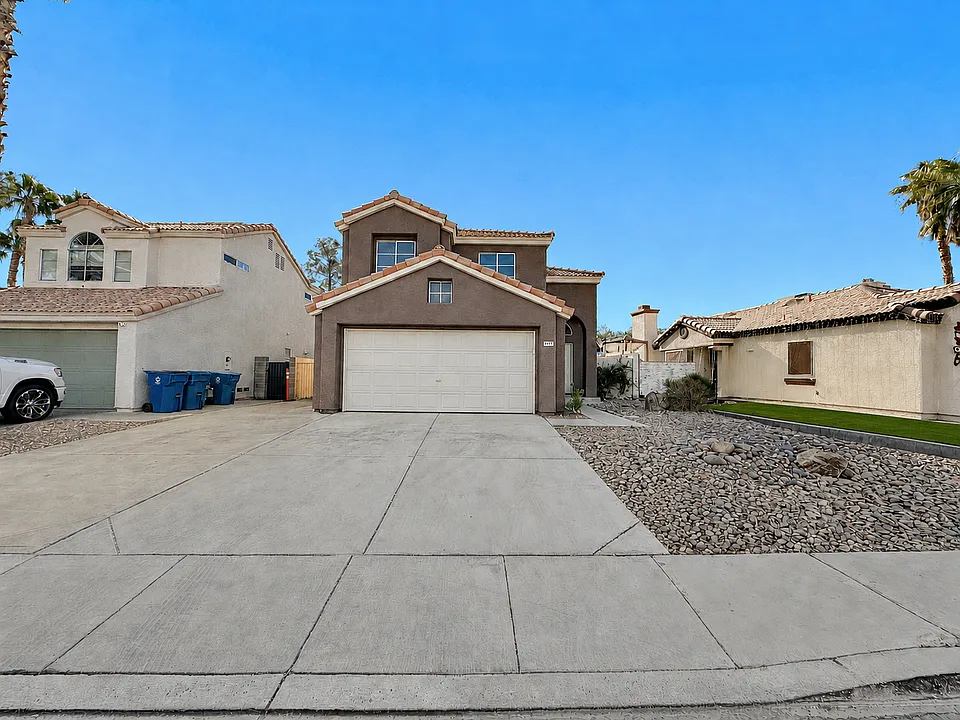 1645 Autumn Rust Dr