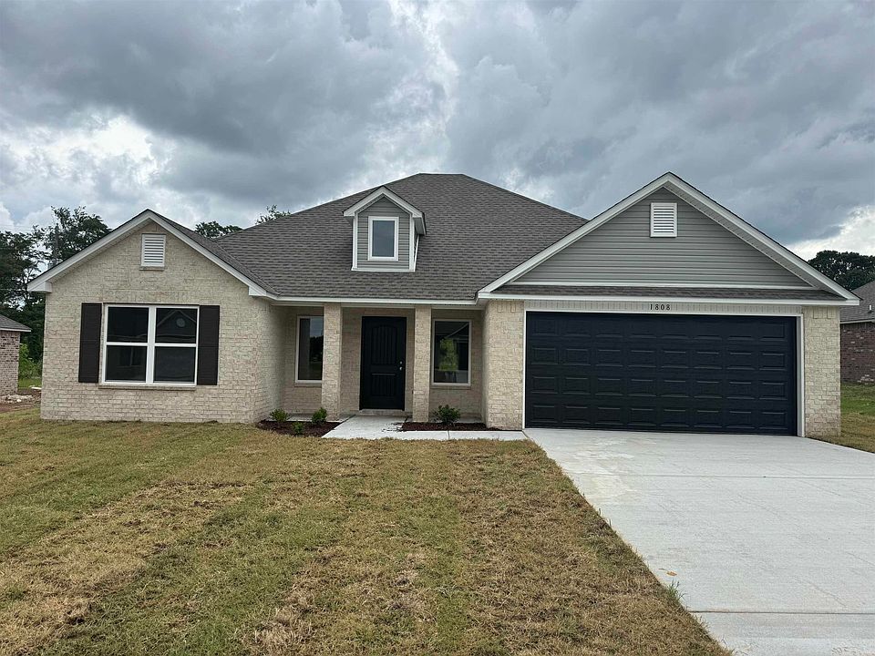 1st image of 1808 Rockwood Dr
