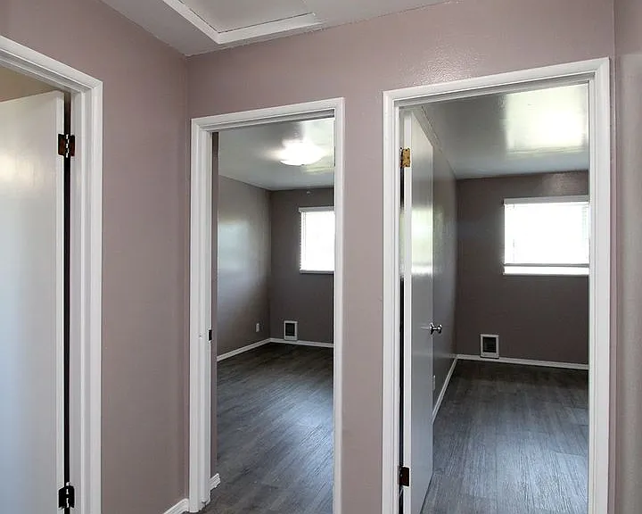 1120 SE Baseline St #1-4 — Photo 13