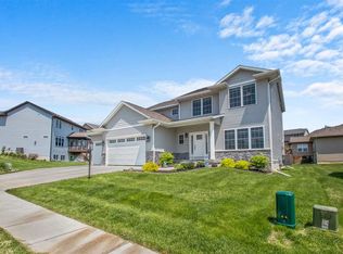 3475 Limerick Ln, Iowa City, IA 52246