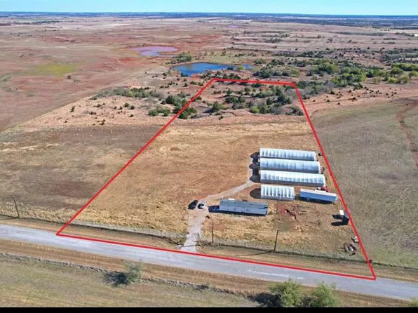 10135 N 2970th Rd, Crescent, OK 73028