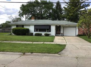 1015 Cambrey St, Saginaw, MI 48601