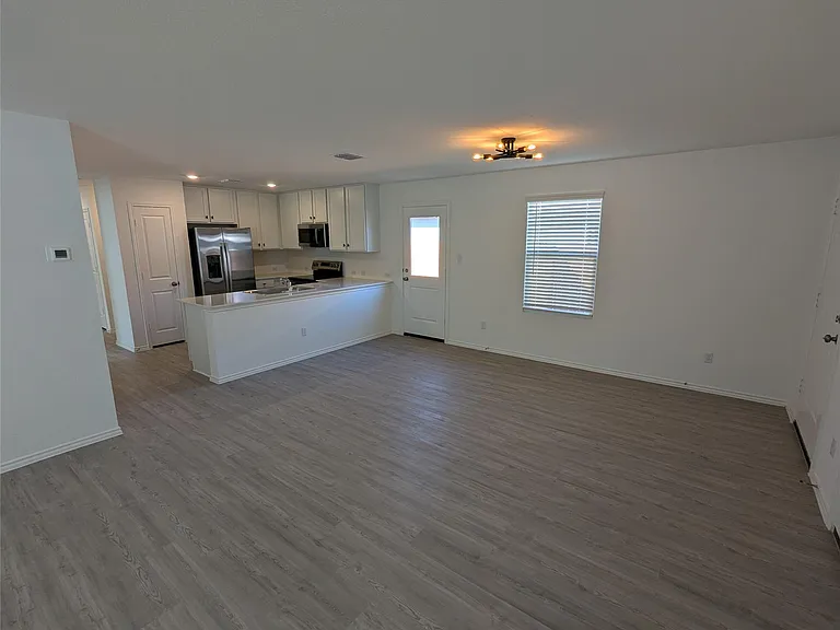 344 Marty Allen Loop — Photo 7