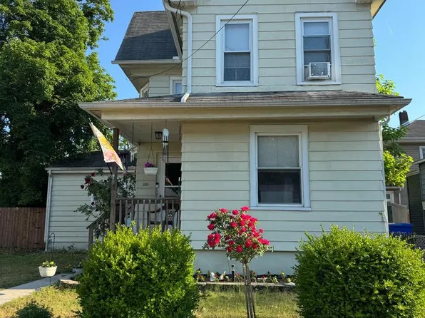225 Maurice St, Millville, NJ 08332
