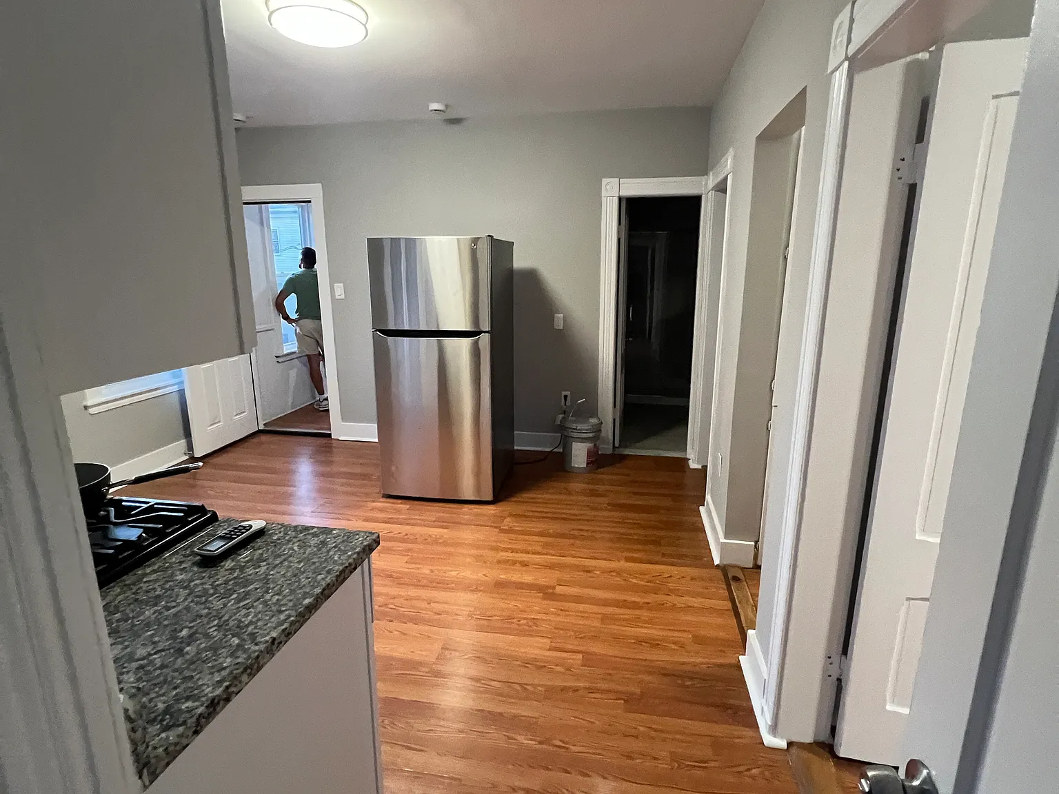 2 bed, 935 sqft, $2,750 — Photo 4