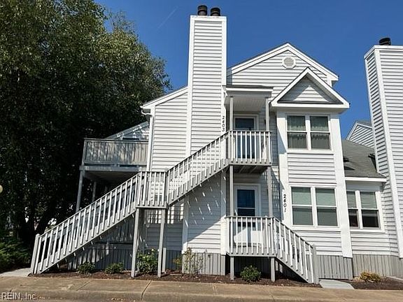 2nd image of 2403 Loran Ct