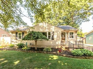 952 N Pasadena Ave, Elyria, OH 44035