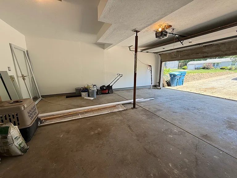 1606 Sunnyacres Rd — Photo 26