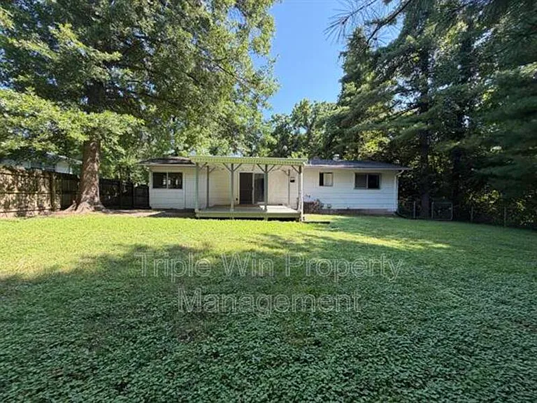 762 Del Marco Dr — Photo 28