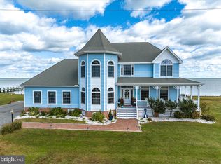 4404 Island View Rd, Snow Hill, MD 21863