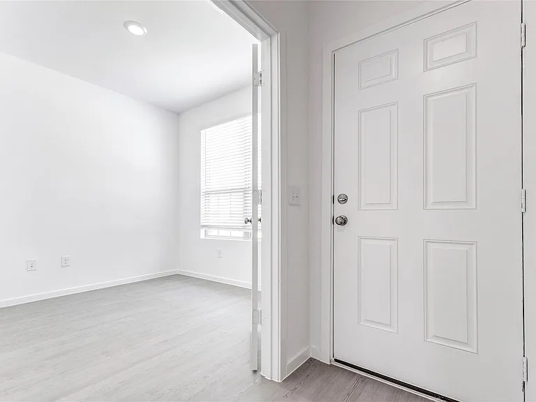 15011 Rustic Moon Rd — Photo 6