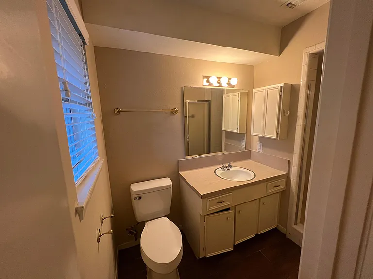 1 Circle Dr — Photo 5
