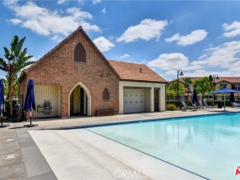 7365 Autumn Ct — Photo 18