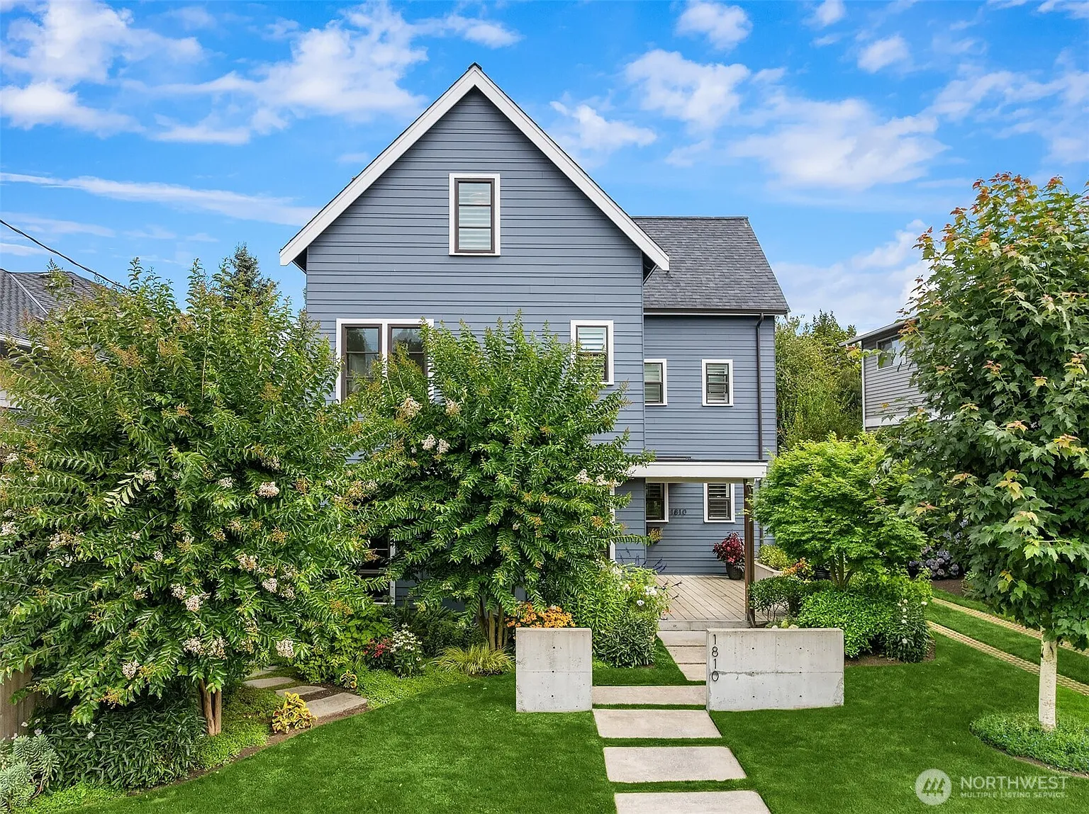 1810 2nd Avenue N photo 1