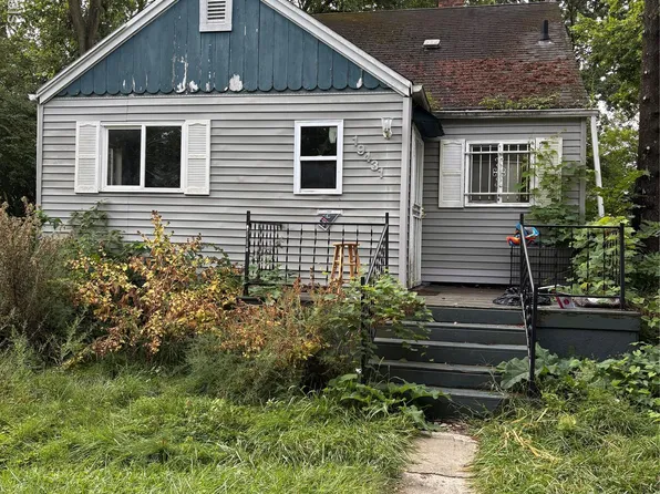 19431 Lyndon St, Detroit, MI 48223