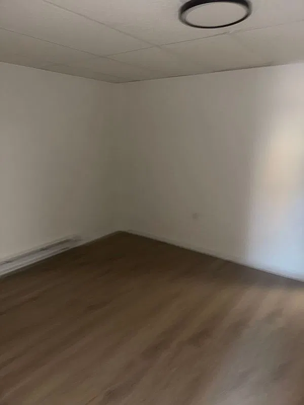 1 bed, 1.0 bath, 850 sqft, $925 — Photo 1