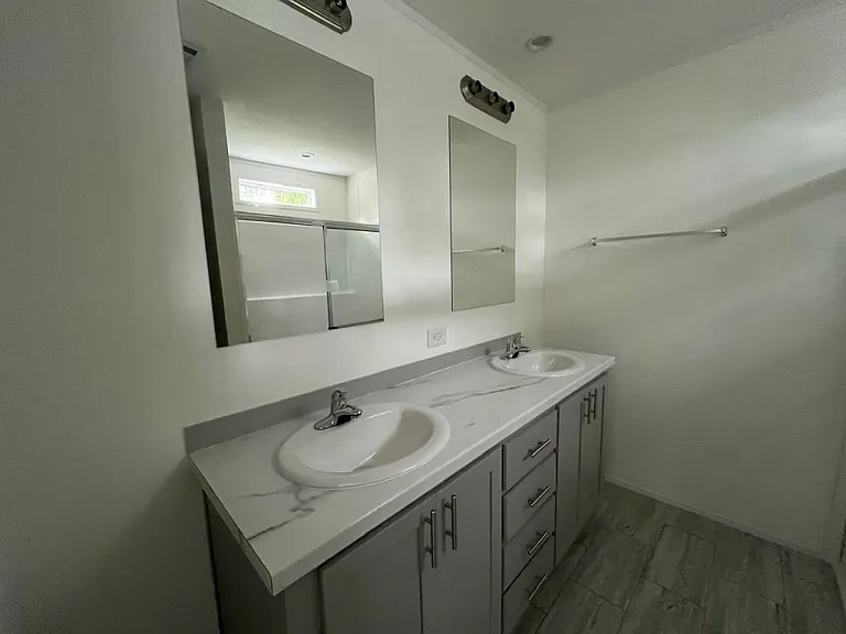 24 Eland Dr #24 — Photo 12