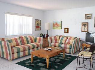 46 Valencia Ter #B, Delray Beach, FL 33446