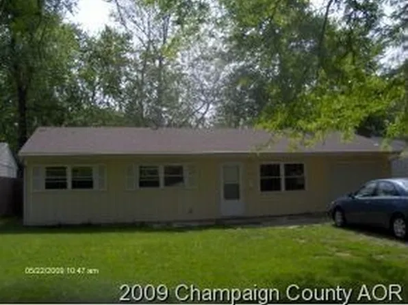126 Scottswood Dr, Urbana, IL 61802