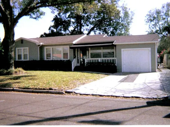 4204 W Vasconia St, Tampa, FL 33629