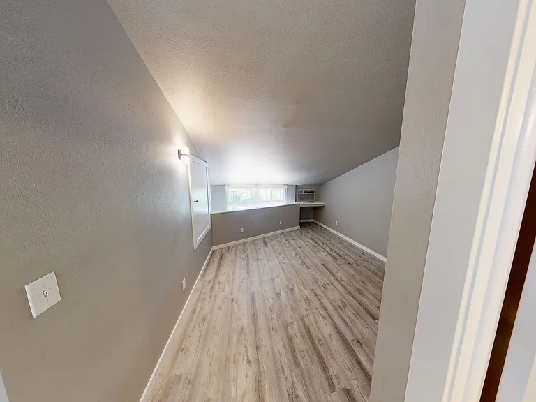 Crestview Townhomes — Photo 32