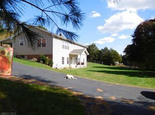 405 Oldham Rd, Alum Bank, PA 15521