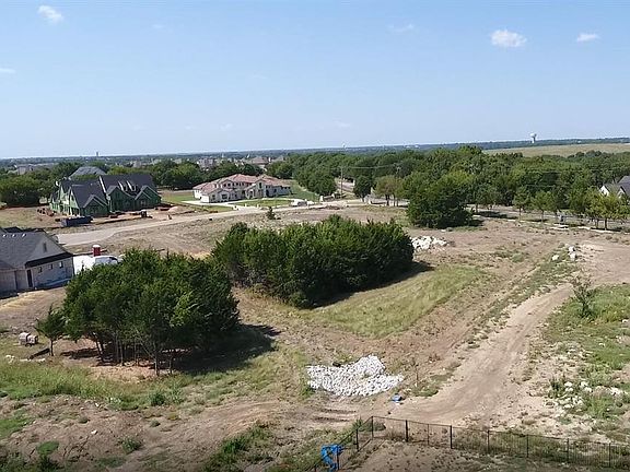5th image of 920 Harbour Oaks Ct Lot 8