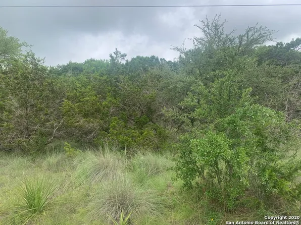 0 Old Trail Dr, Bandera, TX 78003