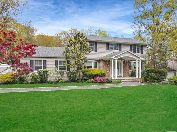 112 Village Hill Drive, Dix Hills, NY 11746