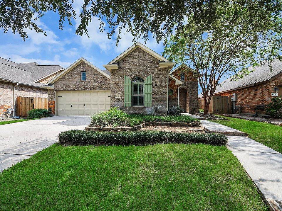 1st image of 27515 Chris Ridge Ct