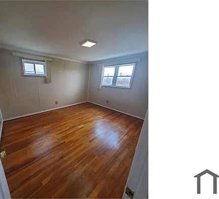 4 bed, 1152 sqft, $2,300 — Photo 2