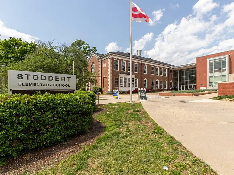 Stoddert Elementary School located near Park Crest Apartments in Glover Park DC
