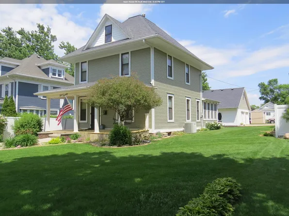 520 1st Ave SE, Le Mars, IA 51031