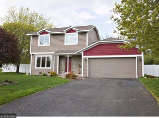 2684 Brittany Ln, Woodbury, MN 55125